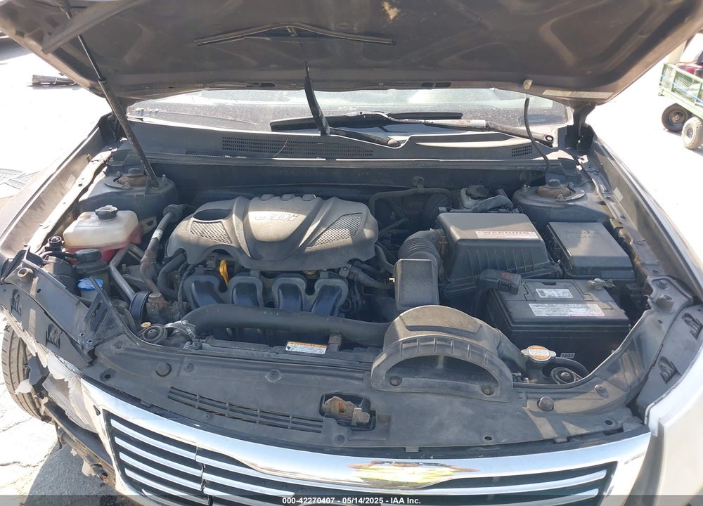 2009 KIA OPTIMA VIN: KNAGE228195295914