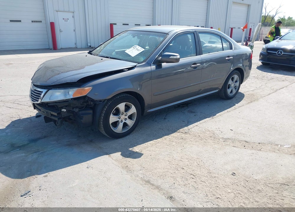 2009 KIA OPTIMA VIN: KNAGE228195295914