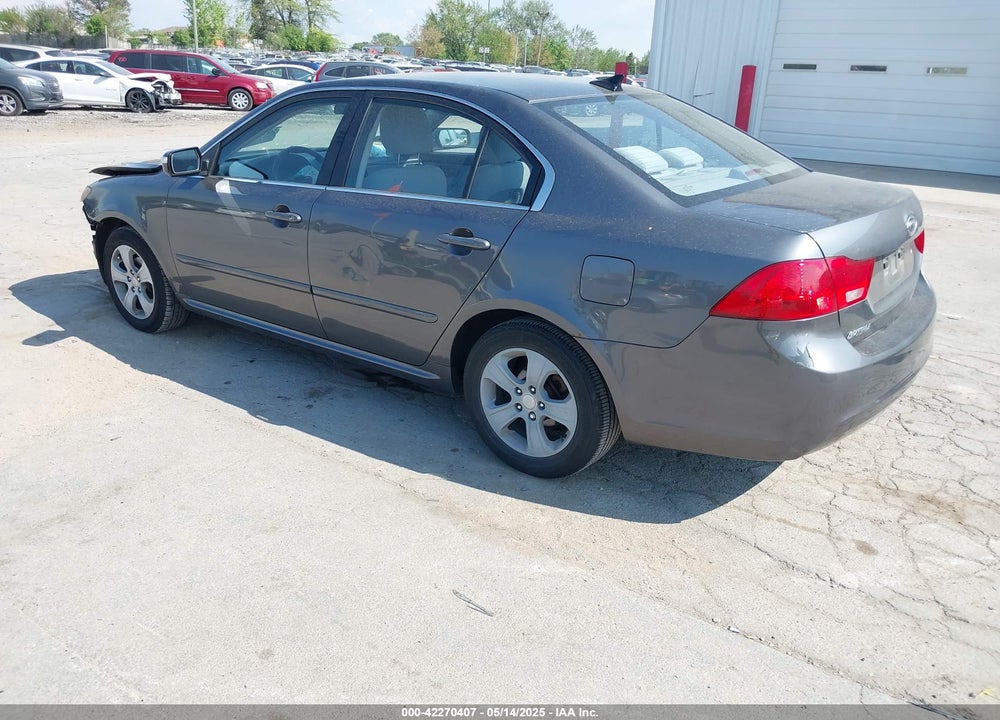 2009 KIA OPTIMA VIN: KNAGE228195295914