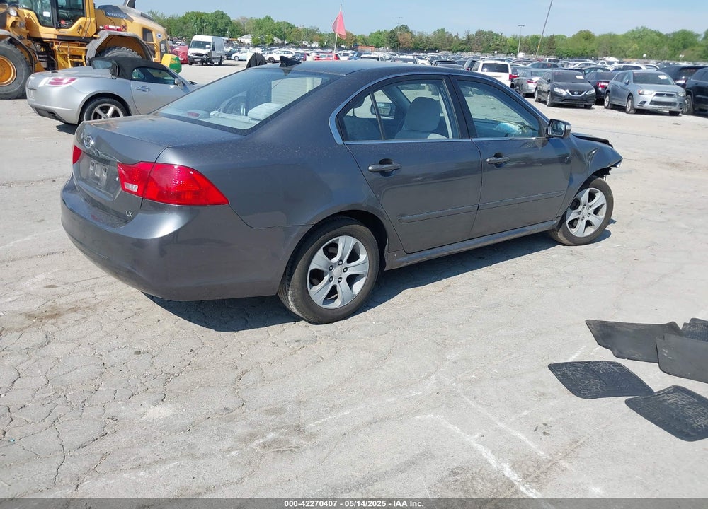 2009 KIA OPTIMA VIN: KNAGE228195295914