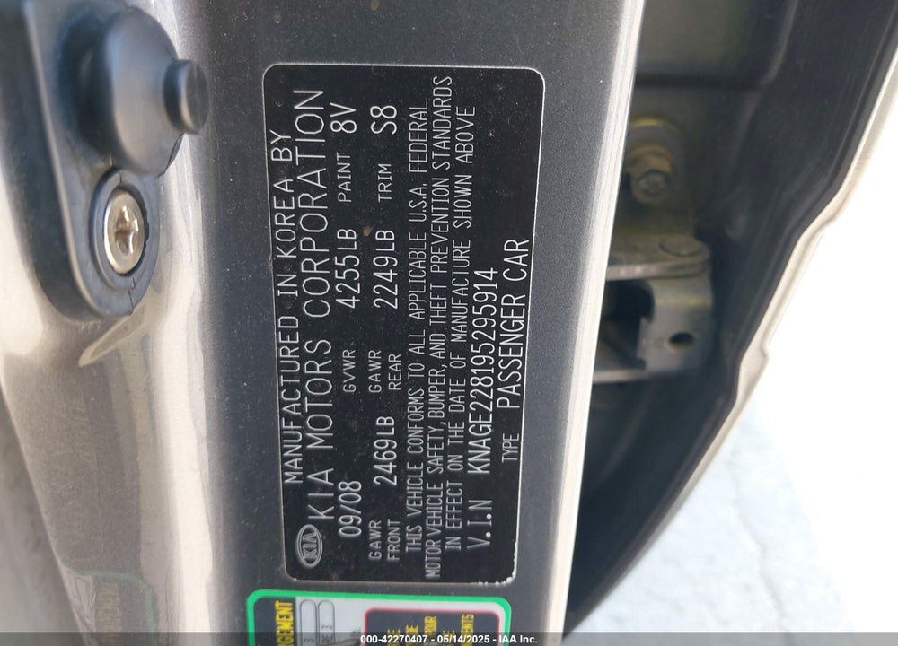 2009 KIA OPTIMA VIN: KNAGE228195295914