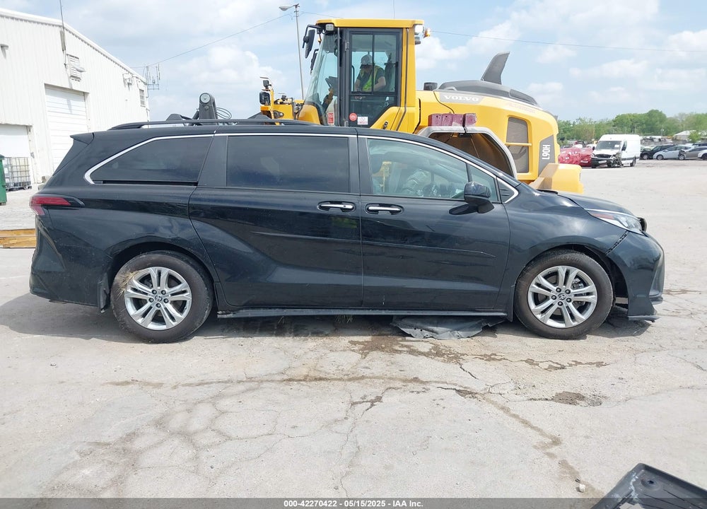 2023 TOYOTA SIENNA XSE VIN: 5TDDSKFC5PS104449