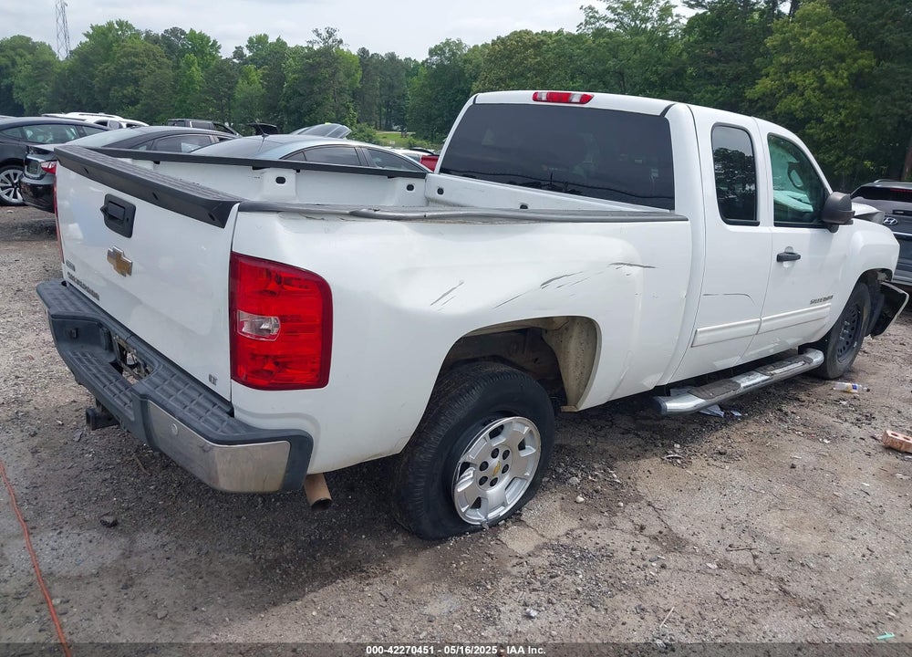 2011 CHEVROLET SILVERADO 1500 VIN: 1GCRCSE02BZ307624