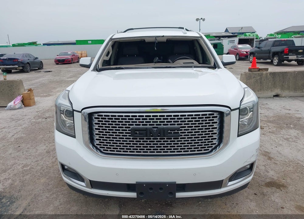 2017 GMC YUKON DENALI VIN: 1GKS1CKJ7HR347348