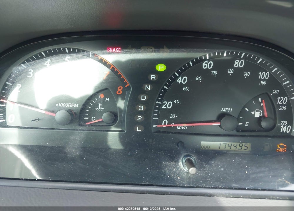 2003 TOYOTA CAMRY XLE V6 VIN: 4T1BF30K73U556020