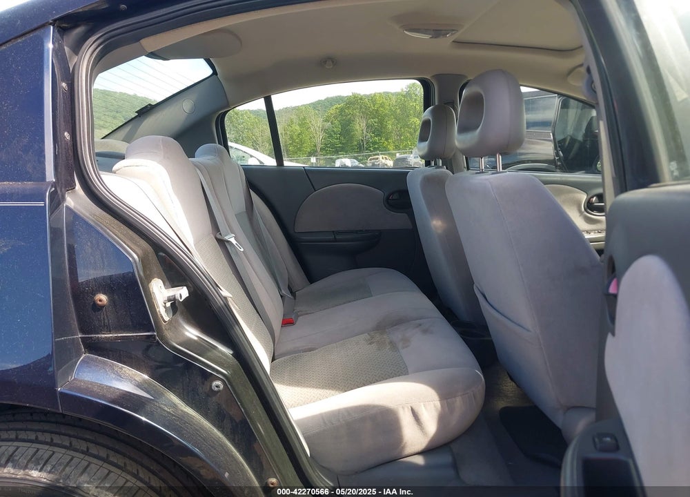 2007 SATURN ION 3 VIN: 1G8AL55B37Z137078