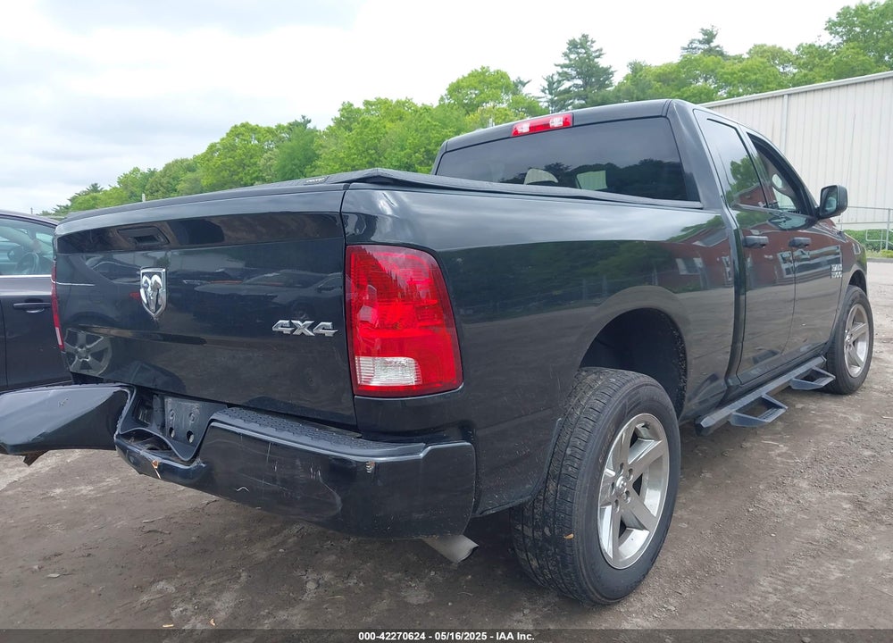 2017 RAM 1500 VIN: 1C6RR7FG2HS620527