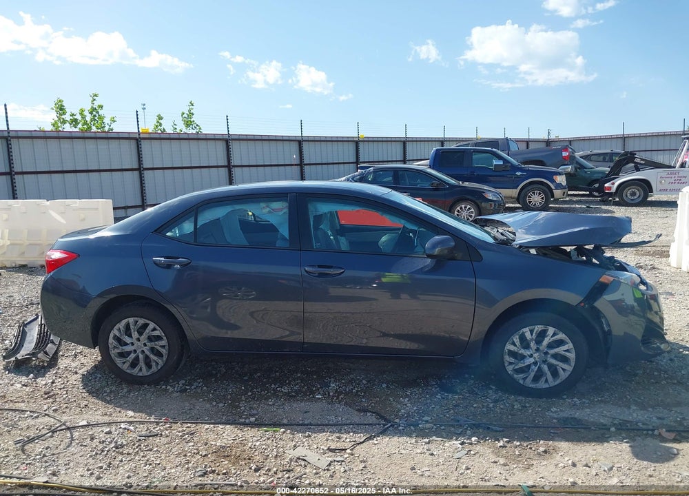2017 TOYOTA COROLLA LE VIN: 5YFBURHE9HP733733
