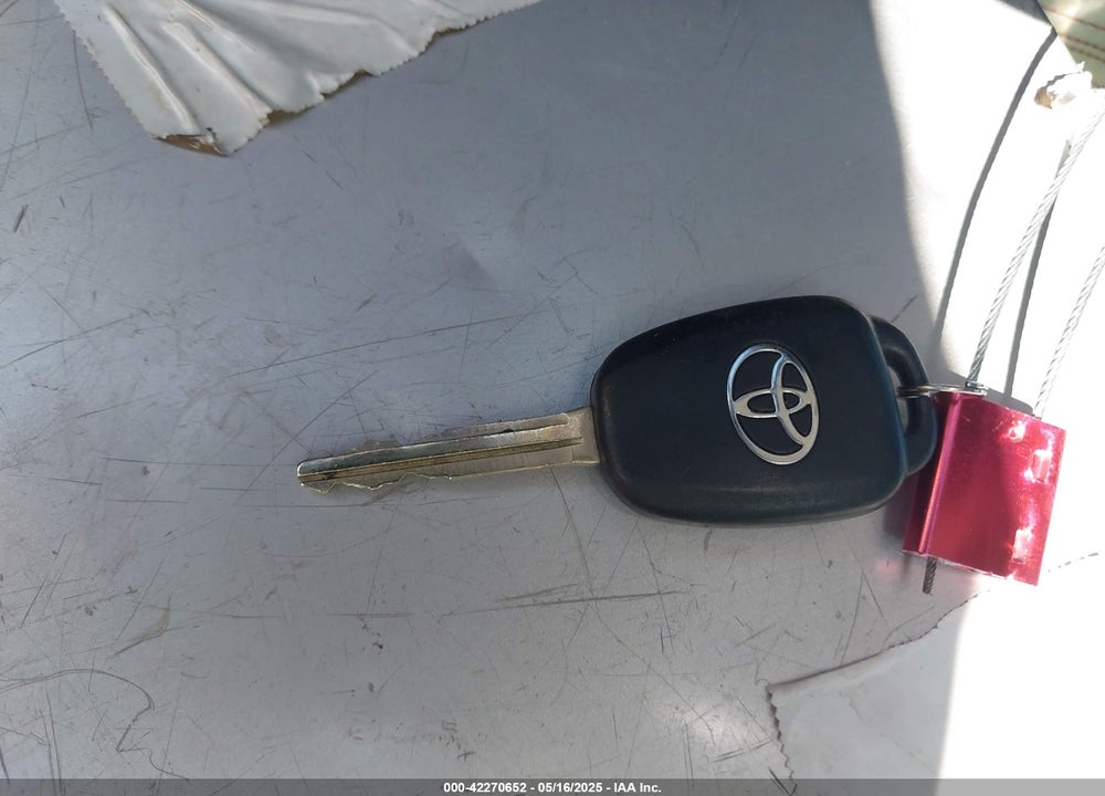 2017 TOYOTA COROLLA LE VIN: 5YFBURHE9HP733733