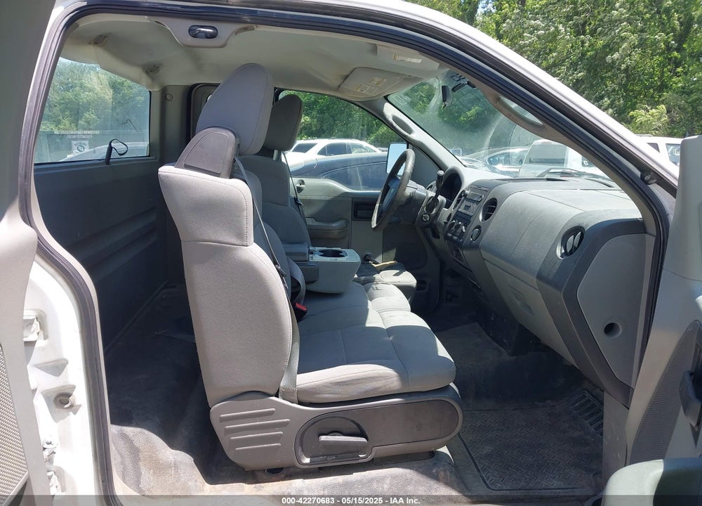2004 FORD F-150 STX/XL/XLT VIN: 1FTRF12W74NC21150