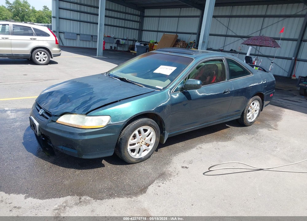 2001 HONDA ACCORD 3.0 EX VIN: 1HGCG22521A019823