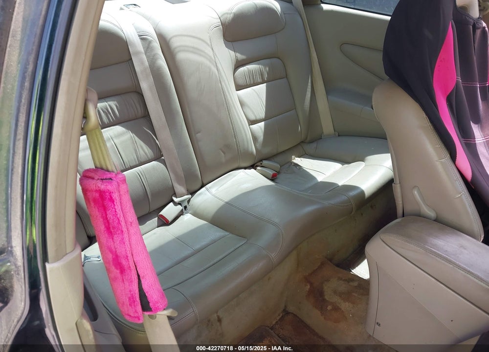 2001 HONDA ACCORD 3.0 EX VIN: 1HGCG22521A019823