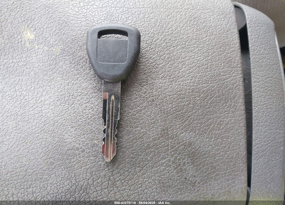 2001 HONDA ACCORD 3.0 EX VIN: 1HGCG22521A019823