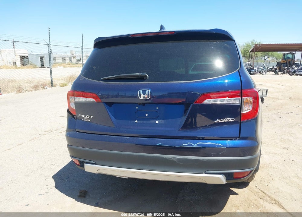 2022 HONDA PILOT VIN: 5FNYF6H50NB020536