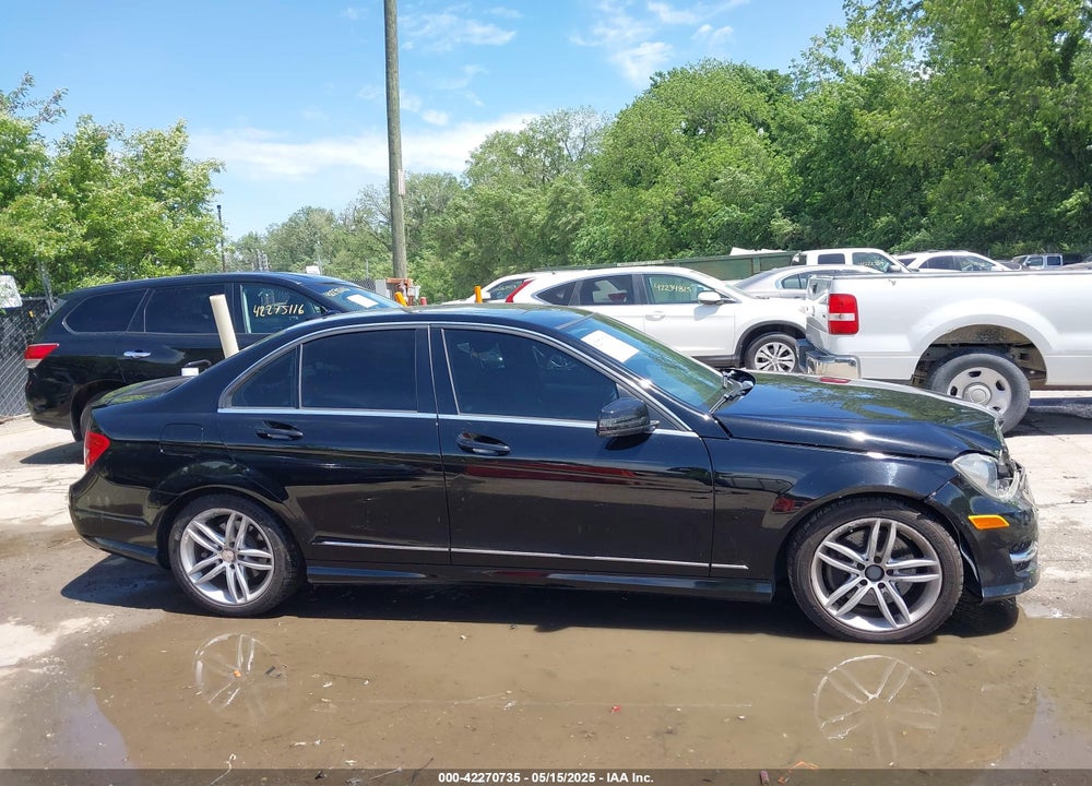 2013 MERCEDES-BENZ C CLASS VIN: WDDGF8AB0DR292722