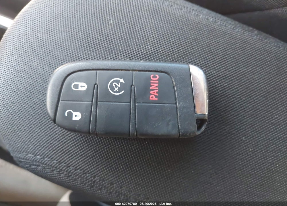 2017 JEEP RENEGADE VIN: ZACCJABB7HPE45968