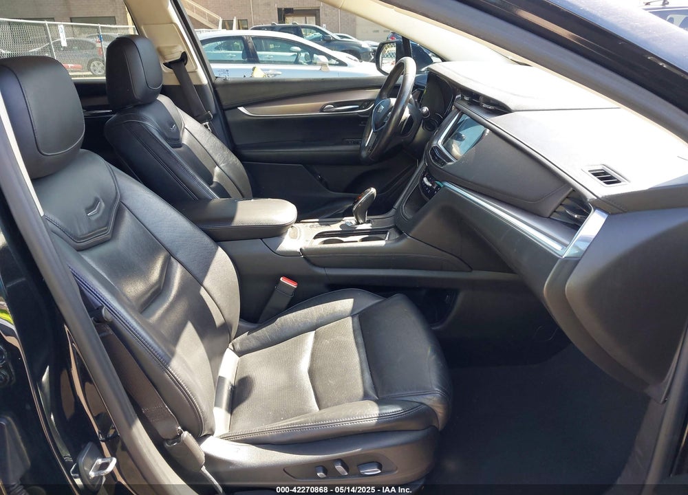 2017 CADILLAC XT5 PREMIUM LUXURY VIN: 1GYKNCRSXHZ209232