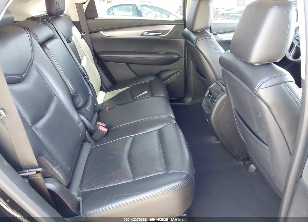 2017 CADILLAC XT5 PREMIUM LUXURY VIN: 1GYKNCRSXHZ209232