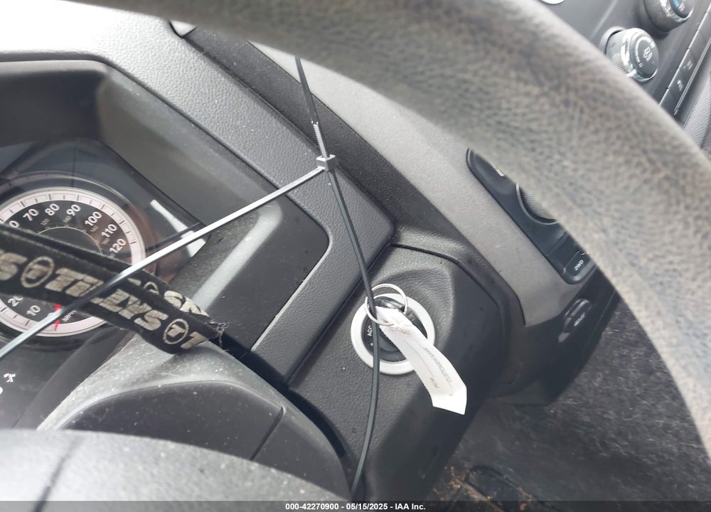 2019 RAM 1500 CLASSIC EXPRESS  4X4 6'4" BOX VIN: 1C6RR7FG5KS636714