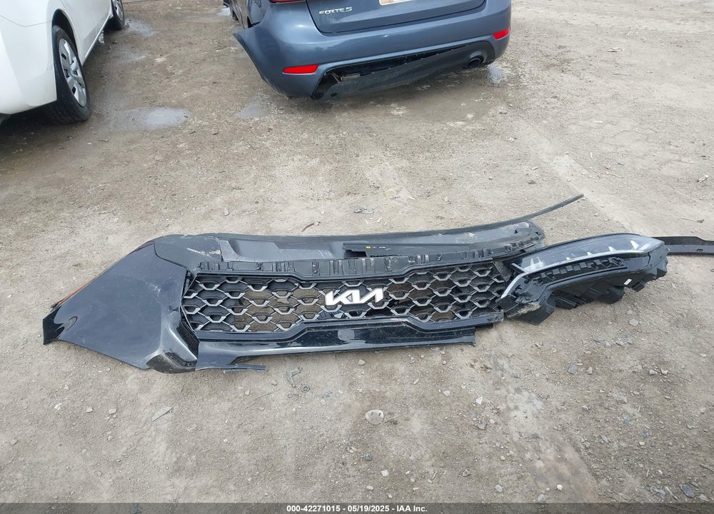 2023 KIA SORENTO VIN: 5XYRLDLC9PG235982