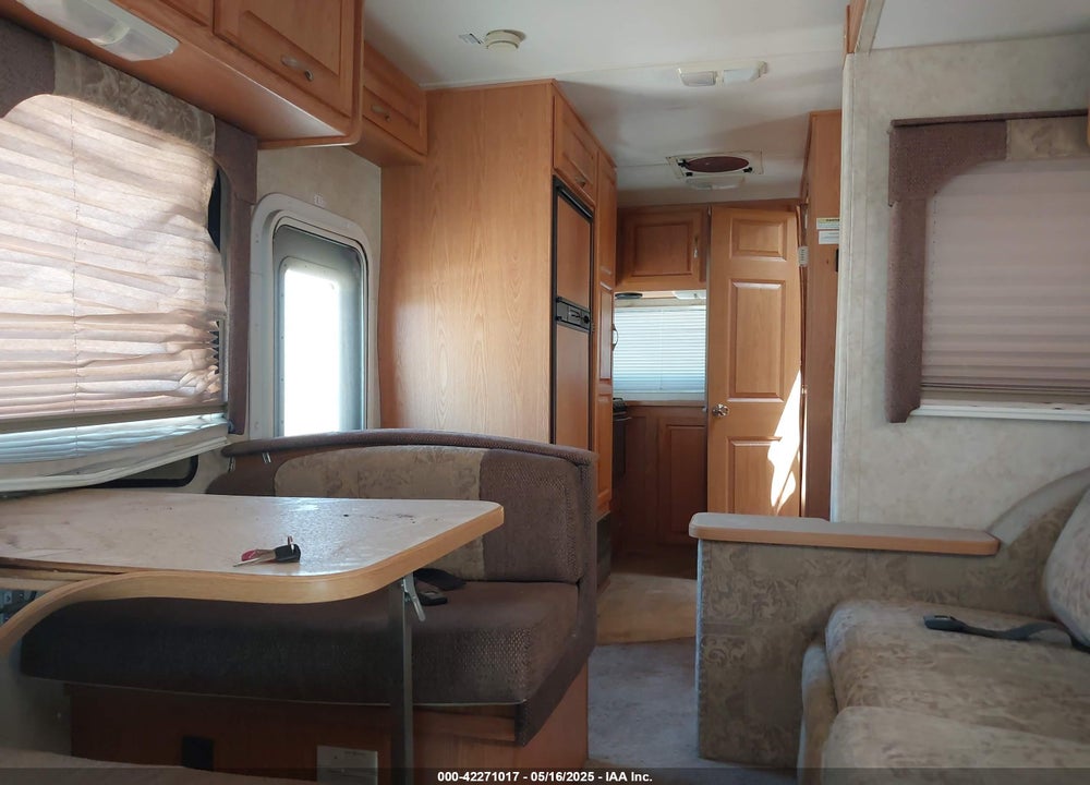 2004 FOUR WINDS E-450 CUTAWAY VIN: 1FDXE45S23HB76258