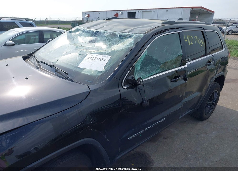 2018 JEEP GRAND CHEROKEE VIN: 1C4RJFAG5JC487893