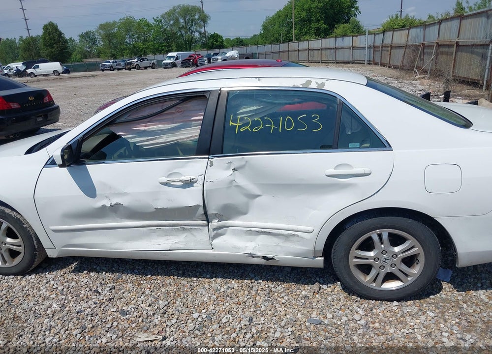 2007 HONDA ACCORD 2.4 SE VIN: 1HGCM56367A155318