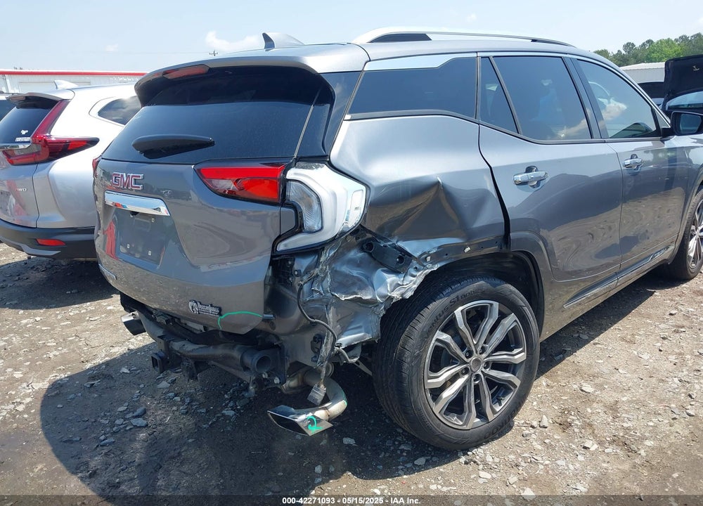 2018 GMC TERRAIN DENALI VIN: 3GKALSEX5JL399364