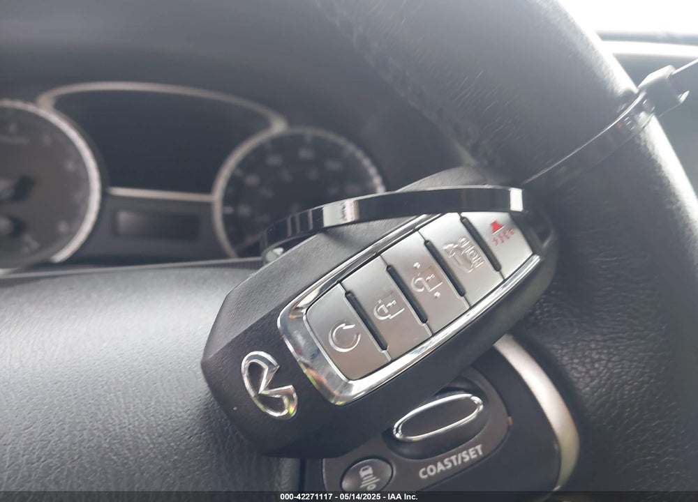 2020 INFINITI QX60 VIN: 5N1DL0MM7LC547819