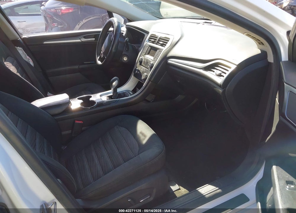 2016 FORD FUSION VIN: 3FA6P0H74GR118284