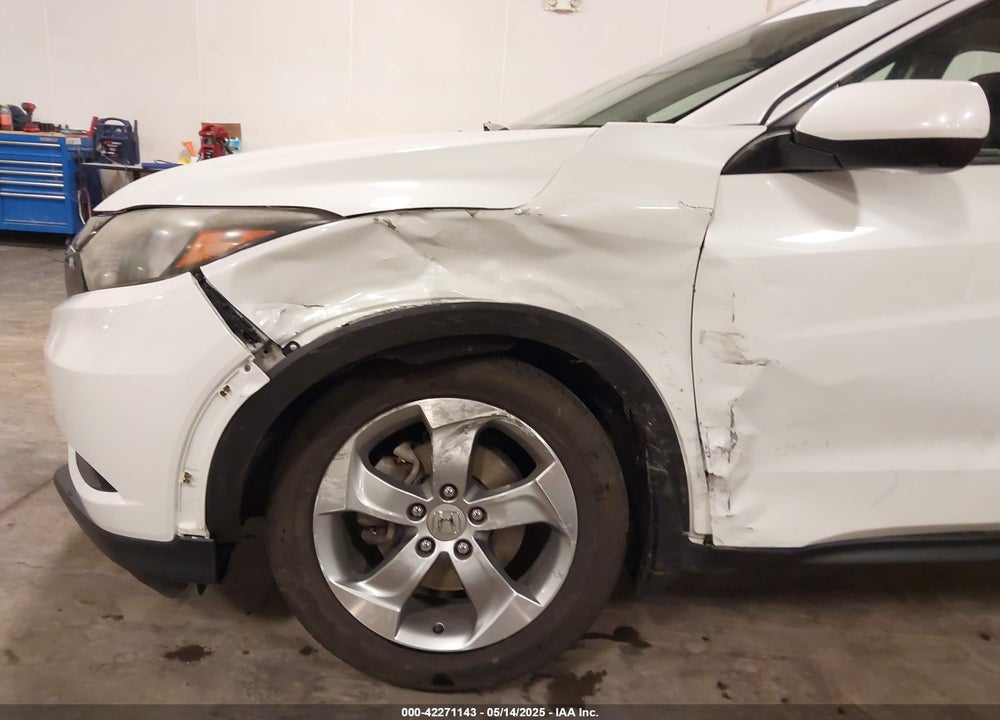2018 HONDA HR-V VIN: 3CZRU6H39JM725439