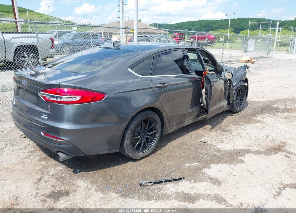 2019 FORD FUSION SE VIN: 3FA6P0HDXKR258323