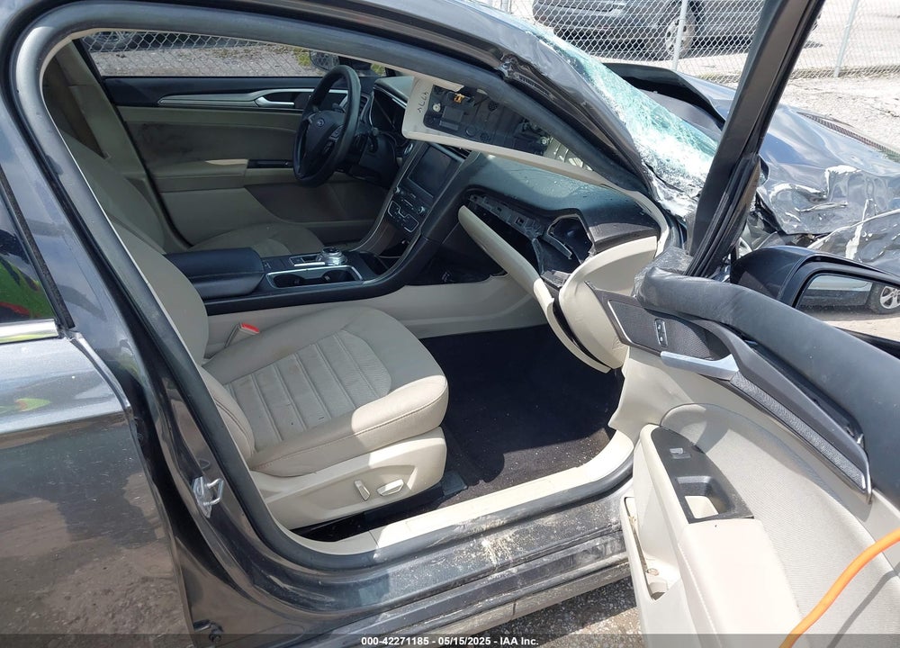 2019 FORD FUSION SE VIN: 3FA6P0HDXKR258323