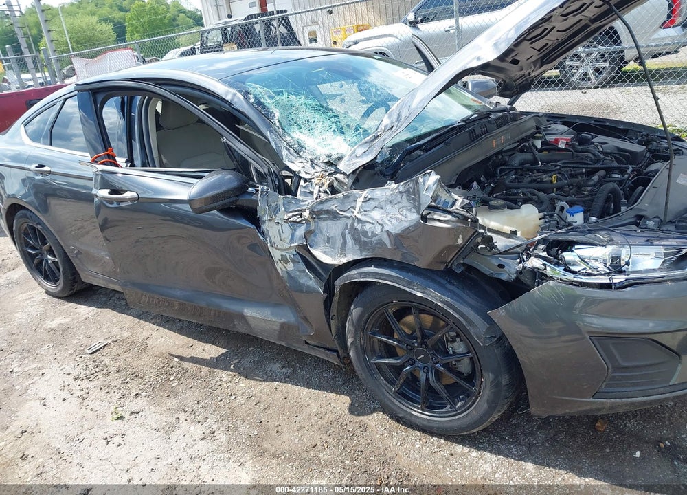 2019 FORD FUSION SE VIN: 3FA6P0HDXKR258323