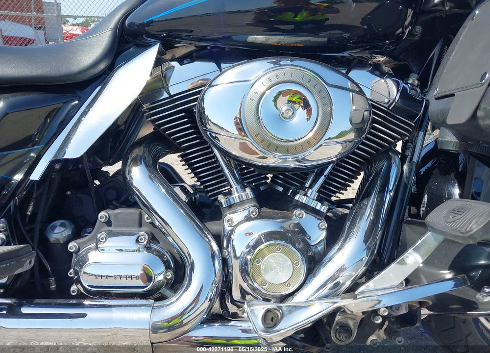 2009 HARLEY-DAVIDSON FLTR VIN: 1HD1FS4149Y620560