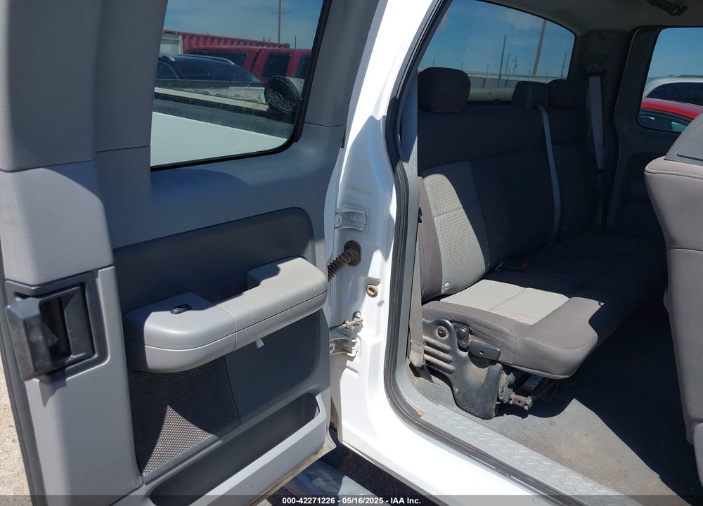 2006 FORD F-150 VIN: 1FTPX12V16NB39297