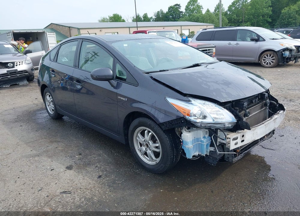 2011 TOYOTA PRIUS TWO VIN: JTDKN3DUXB0282000