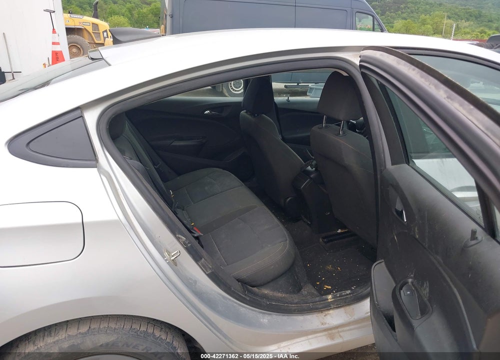 2018 CHEVROLET CRUZE LS AUTO VIN: 1G1BC5SM0J7106303