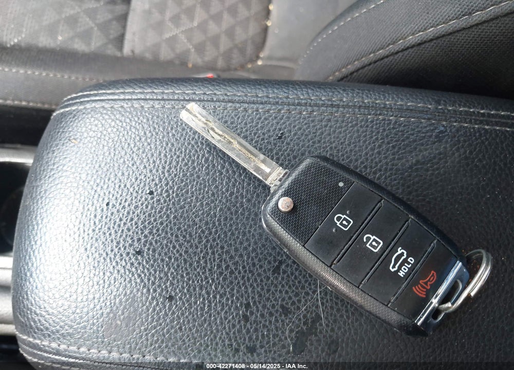 2020 KIA RIO VIN: 3KPA24AD6LE284320