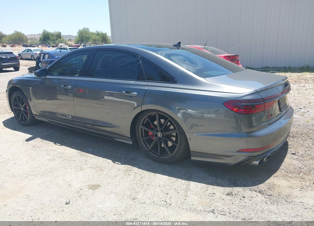 2023 AUDI S8 VIN: WAULSBF88PN002413