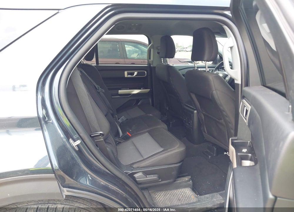2023 FORD EXPLORER VIN: 1FMSK7DH9PGB87649