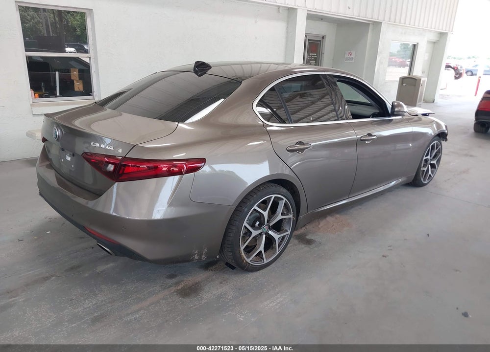 2019 ALFA ROMEO GIULIA VIN: ZARFAMBN1K7599269