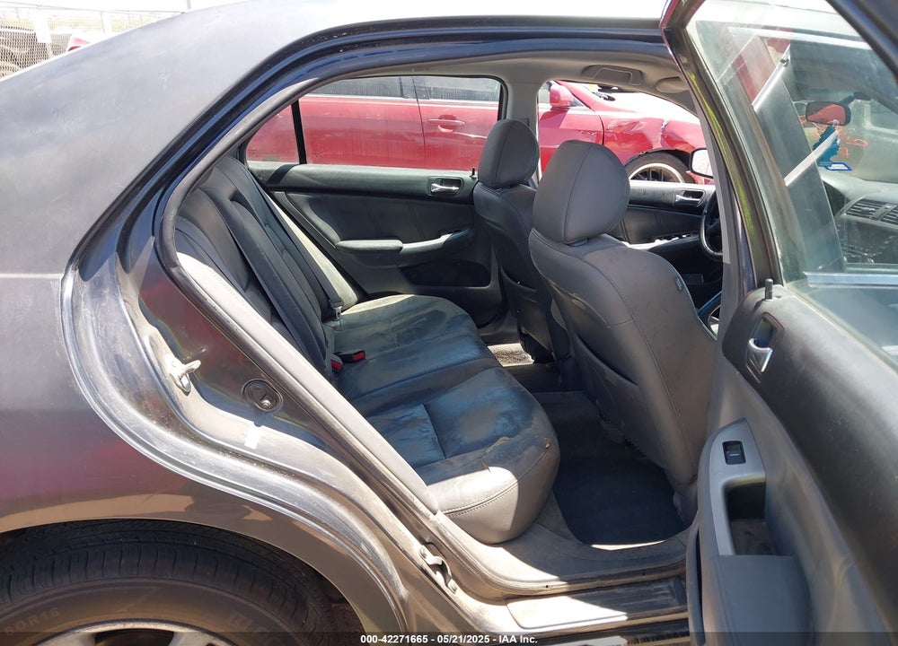 2004 HONDA ACCORD 3.0 EX VIN: 1HGCM66584A103112