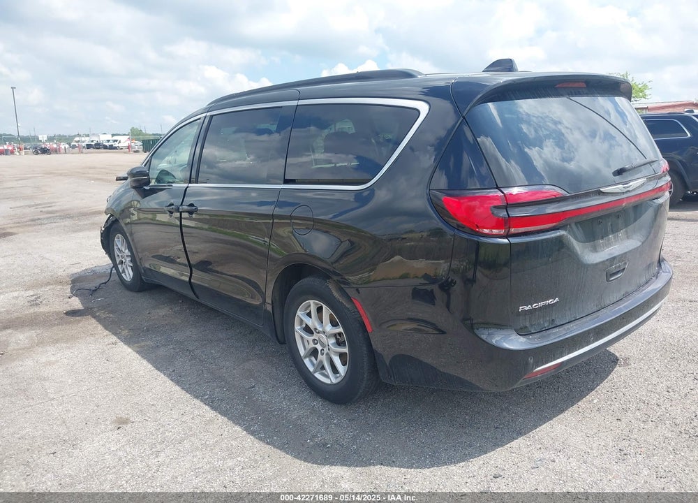 2022 CHRYSLER PACIFICA TOURING L VIN: 2C4RC1BG3NR146081
