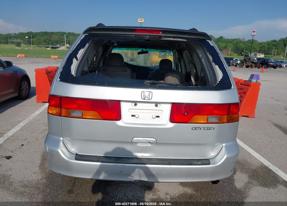 2004 HONDA ODYSSEY VIN: 5FNRL18084B086111