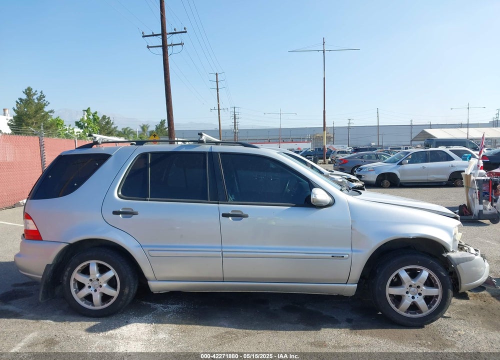 2004 MERCEDES-BENZ ML 350 4MATIC VIN: 4JGAB57E84A501744