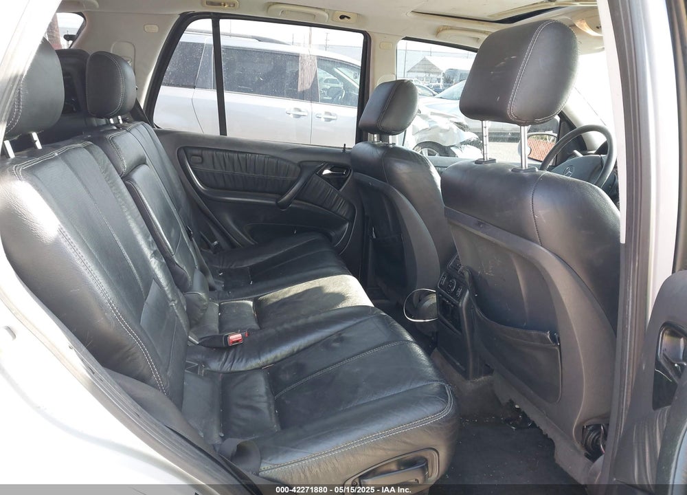 2004 MERCEDES-BENZ ML 350 4MATIC VIN: 4JGAB57E84A501744