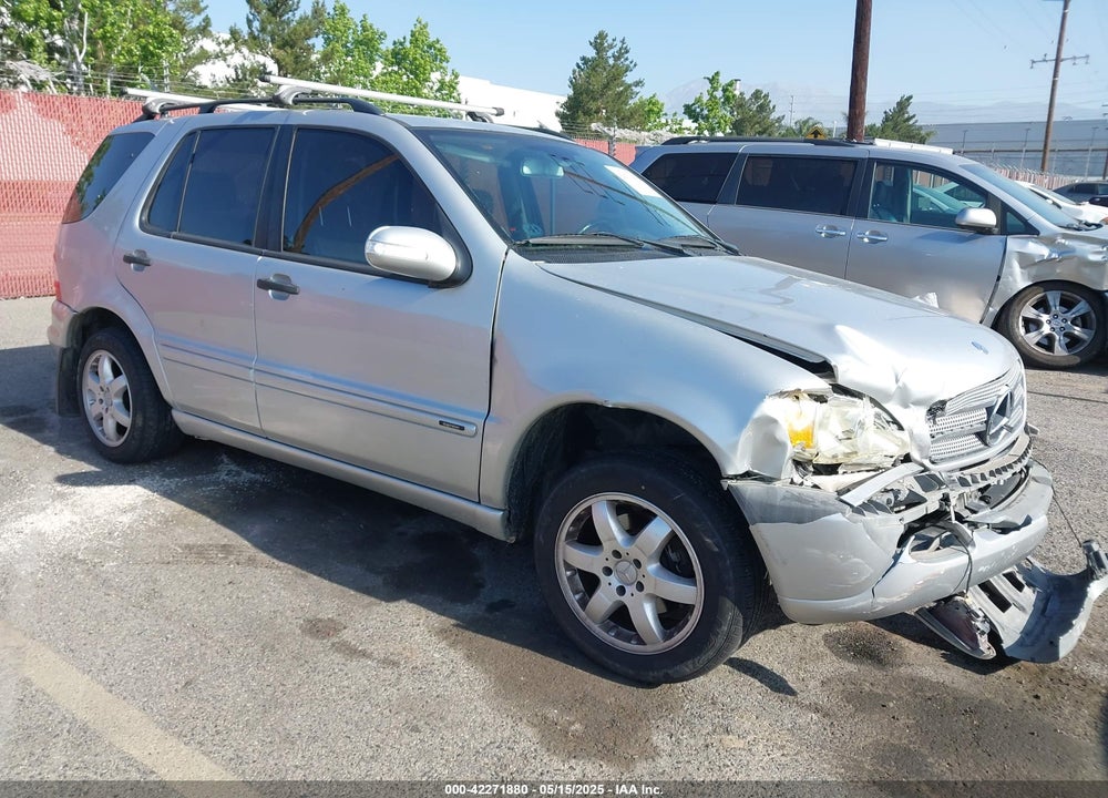 2004 MERCEDES-BENZ ML 350 4MATIC VIN: 4JGAB57E84A501744