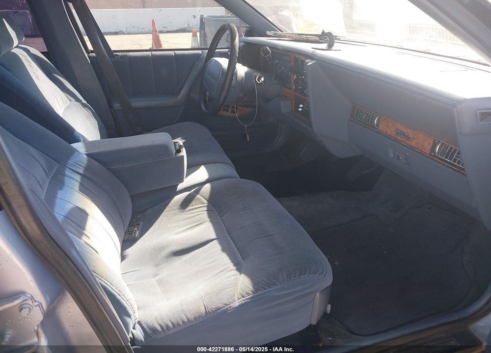 1995 BUICK CENTURY SPECIAL VIN: 1G4AG55M5S6443796