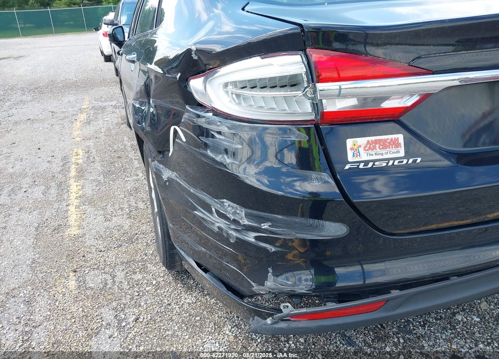 2017 FORD FUSION VIN: 3FA6P0G71HR279548